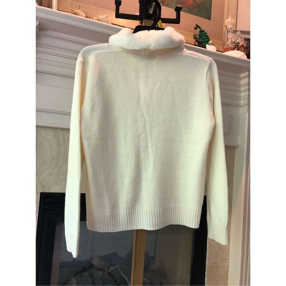 Dress Barn Women’s White Knitted Floral Embroidered Cardigan Button Up Sweater S - Picture 2 of 6